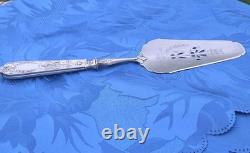 09l34 Antique Cake Server with Solid Silver Handle, Minerva Hallmark, Empire Style