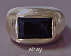 16 g Old jet and silver ring, solid silver signet ring, size T53 silver ring