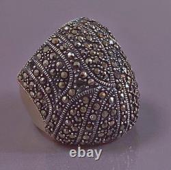 17g Large antique silver ring with marcasites, solid silver dome ring size T56