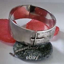 925 Sterling Silver Opening Bangle Engraved with Anchor and Lion Hallmarks 1960 Vintage 58g