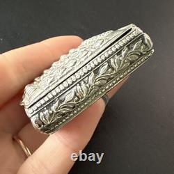 ANTIQUE PILL BOX POWDER COMPACT Solid Silver Cherubs