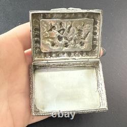 ANTIQUE PILL BOX POWDER COMPACT Solid Silver Cherubs