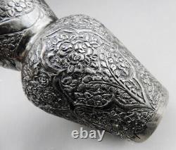 Ancient Oriental vase in solid silver, hallmarked, early 20th century, 148.5 g
