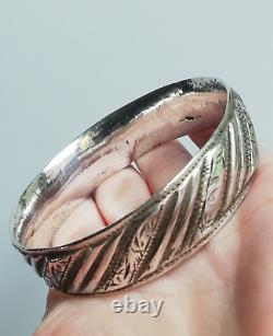 Ancient Solid Silver Bracelet 925 Silver Bangle Berber Art Creator
