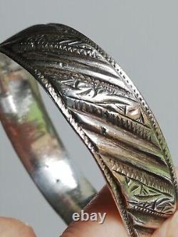 Ancient Solid Silver Bracelet 925 Silver Bangle Berber Art Creator