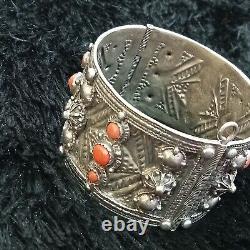 Ancient Solid Silver Bracelet with Genuine Red Coral Stone