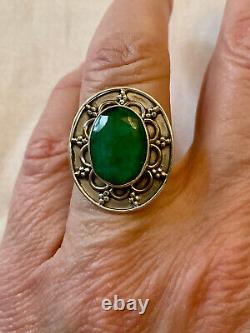 Ancient Solid Silver Ring with Genuine Imposing Emerald Size 55