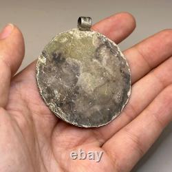 Ancient amulet pendant Greek Roman emperor in solid silver Ancient amulet pendant Greek Roman emperor in solid silver