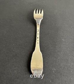 Ancient fork general farmers sterling silver Minerva 18th century