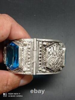 Ancient large Berber cuff bracelet from the Maghreb in solid silver, stamped