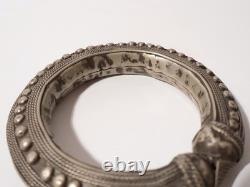 Antique 19th-Century Bedouin Tribal Solid Silver Bangle Bracelet, Yemen/Rashaida