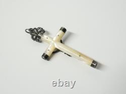 Antique 2 mother-of-pearl communion crosses in solid silver, Christian religion, 19th-20th century