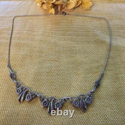 Antique Art Nouveau necklace in solid 830 silver, Scandinavian floral vintage jewelry