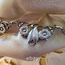 Antique Art Nouveau necklace in solid 830 silver, Scandinavian floral vintage jewelry