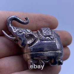 Antique Indian Mughal ceremonial elephant figurine in solid silver, 18th century