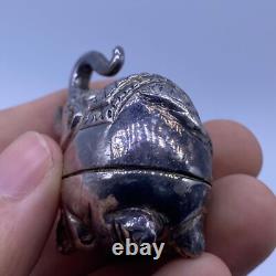 Antique Indian Mughal ceremonial elephant figurine in solid silver, 18th century