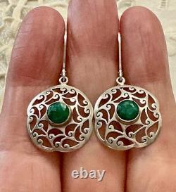 Antique Openwork Solid Silver Earrings with a Very Beautiful Emerald
