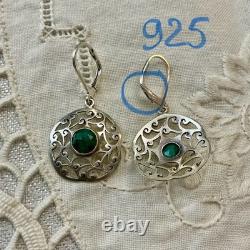 Antique Openwork Solid Silver Earrings with a Very Beautiful Emerald