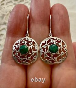 Antique Openwork Solid Silver Earrings with a Very Beautiful Emerald