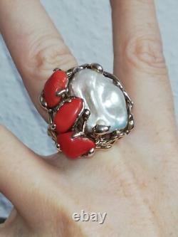 Antique Silver Ring with Coral Italian Designer