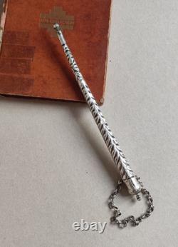 Antique Silver Torah Reading Hand Yad with Stamped Decoration 37.5g