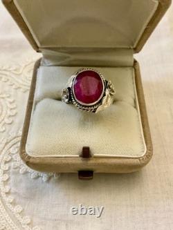 Antique Solid Silver Ring Crafted with Genuine Imposing Ruby