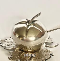 Antique apple-shaped mustard pot in 925/1000 sterling silver, weight 59 g