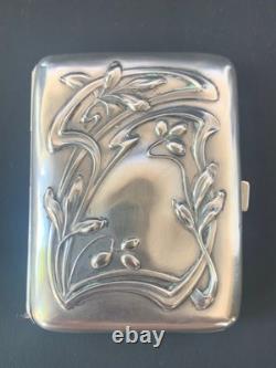 Antique cigarette case in solid silver and vermeil Art Nouveau period