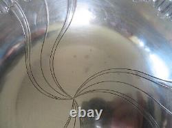 Antique hollow dish or vegetable dish in solid silver by the silversmith Lefebvre Eugène 448 gr