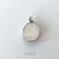 Antique pendant with Bressan enamel in solid silver Floral decoration and pearls