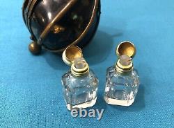 Antique perfume/scent/odor cellar 19th century Crystal Silver flask