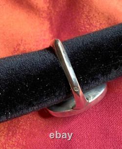 Antique ring - solid silver - carnelian