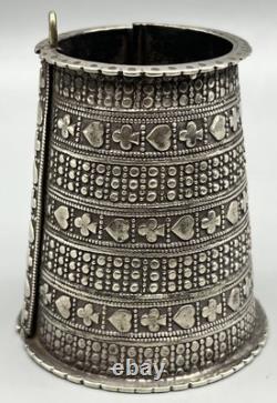 Antique sterling silver bracelet, vintage style 157 grams Sindhi Pakistan 1950