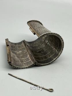 Antique sterling silver bracelet, vintage style 157 grams Sindhi Pakistan 1950