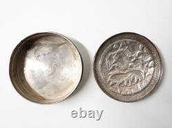 Antique superb round box in solid silver, richly decorated, Ottoman Empire, 19th-20th century