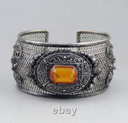 BEAUTIFUL ANCIENT BERBER SILVER BRACELET WITH CUT CRYSTAL GLASS
