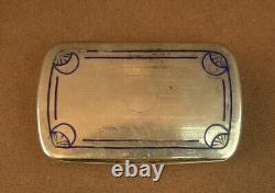 BEAUTIFUL VINTAGE SOLID SILVER AND ENAMEL SNUFFBOX FROM THE 19th CENTURY