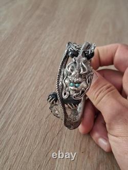 Beautiful Antique Chinese Dragon Bangle Bracelet, Late 19th Century, Solid Silver, Turquoise
