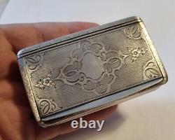 Beautiful Antique Solid Silver Snuff Box