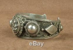 Beautiful Important Ancient Cuff Bracelet In Sterling Silver China Indochina