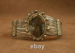 Beautiful Important Antique Bracelet in Solid Silver and Hardstone