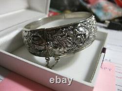 Beautiful Old Bracelet Opening Patterns Roses Daisies In Massive Silver