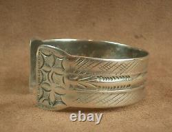 Beautiful Stuff Bracelet Ancient Berbere Silver Massif