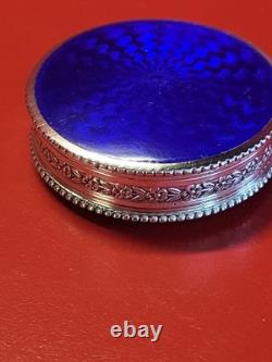 Beautiful antique solid silver pill box, enamelled vermeil