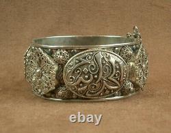 Bel Important Bracelet Ancien Berbere En Argent Massif Poincon Crab