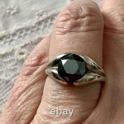 Circa 1930 Antique Tank Ring in Solid Silver with Hematite, Hallmarked