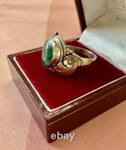 Genuine Emerald, Solid Silver, Impressive Beautiful Antique Ring