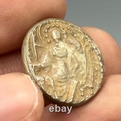 Genuine ancient piece in solid silver Kushan Empire Vasu Deva III