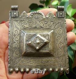 Hallmark Silver Pendant Necklace Antique Silver Ancient Morocco Moroccan During