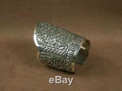 Important Ancient Cuff Bracelet In Sterling Silver China Indochina